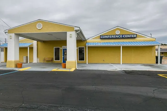 Rodeway Inn & Suites Enterprise