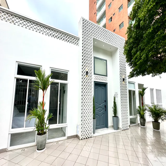 Casa y Aparta Estudios Mubarak