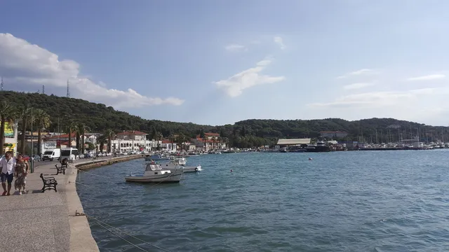 Dalgacı deniz
