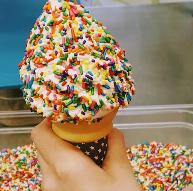 Mom's Homemade Water Ice & Ice Cream