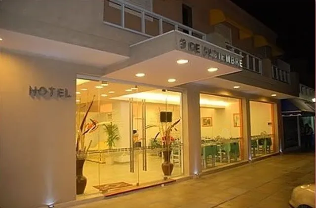 Hotel 9 de Diciembre