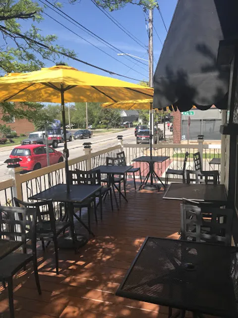 Molto Bene Italian Eatery