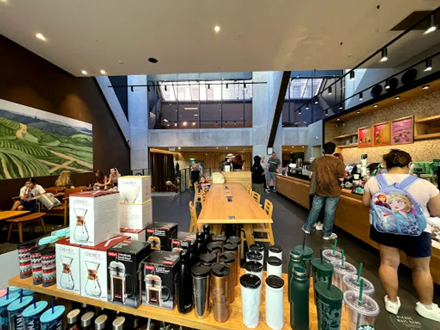 Starbucks Edward Street