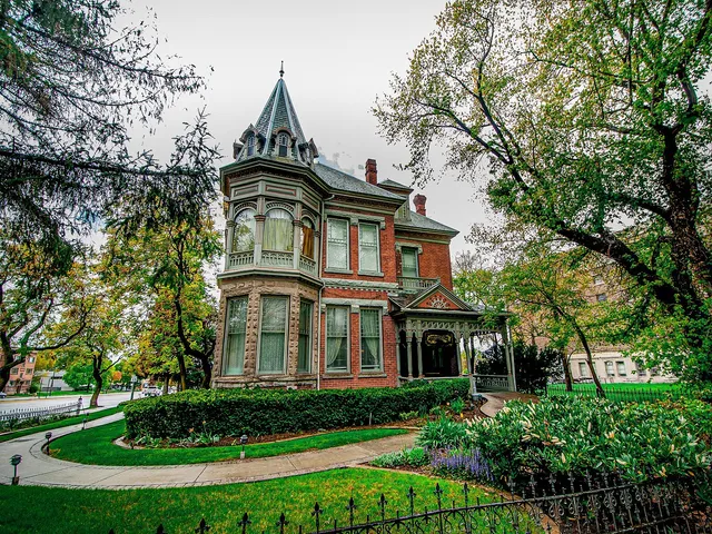 Anniversary Inn South Temple