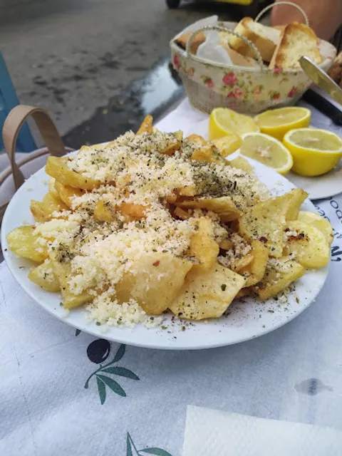 Adonas - Antonaz Restaurant