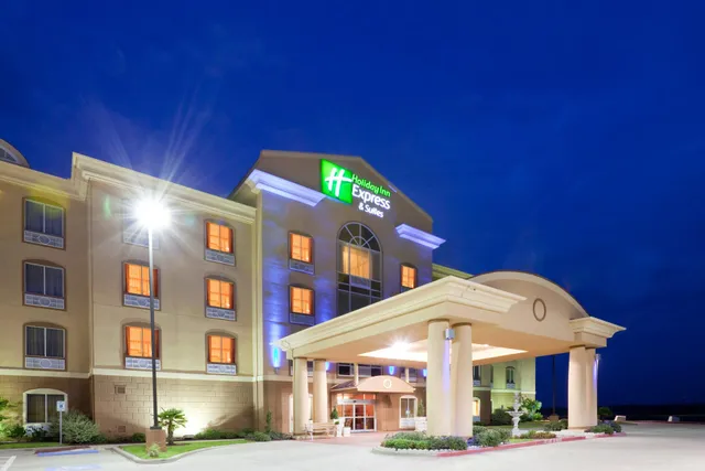 Holiday Inn Express & Suites Terrell by IHG