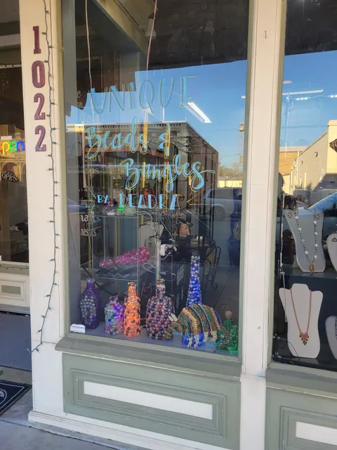 Unique Beads and Bangles by Deadra