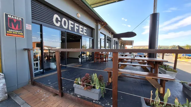 Good Life Café Drive Thru