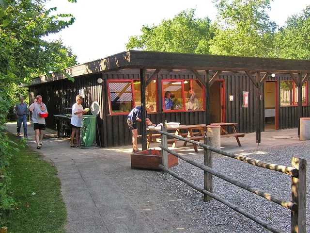 Falsled Strand Camping