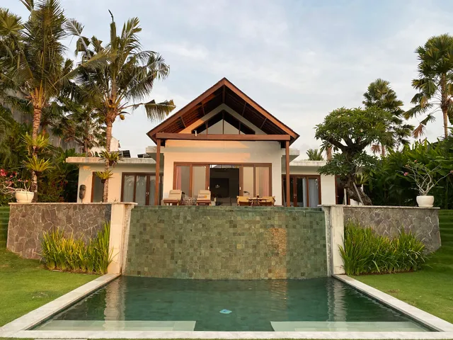 Villa Tanpa Nama