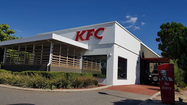 KFC Whitfords