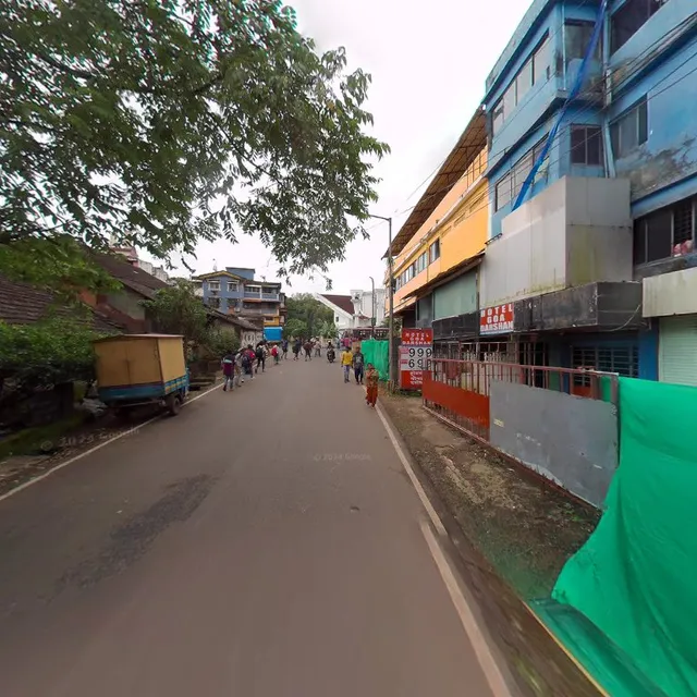 OYO 29574 Hotel Gold Star Inn