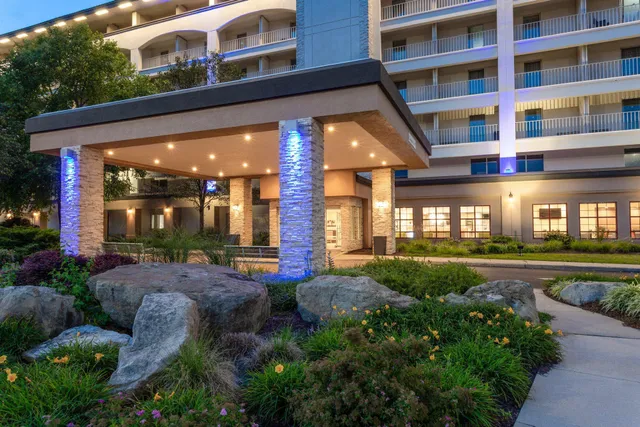 Holiday Inn Express & Suites Philadelphia - King of Prussia by IHG