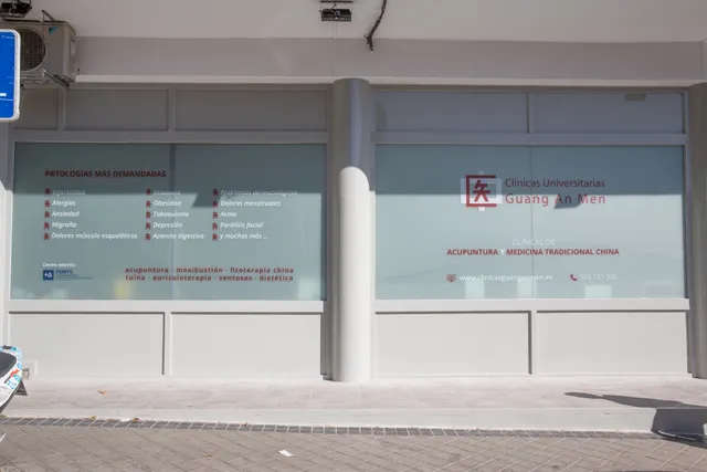 Clinical Acupuncture and Chinese Medicine madrid (Guang An Men)