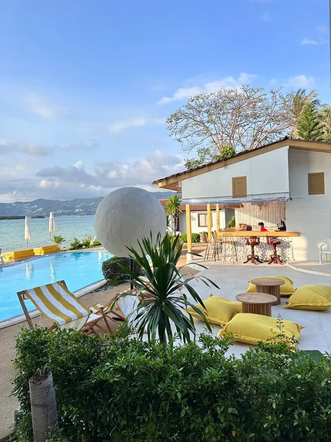 Smile Samui Chaweng Beach Front Resort