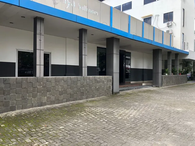 Anaya Hotel and Ballroom