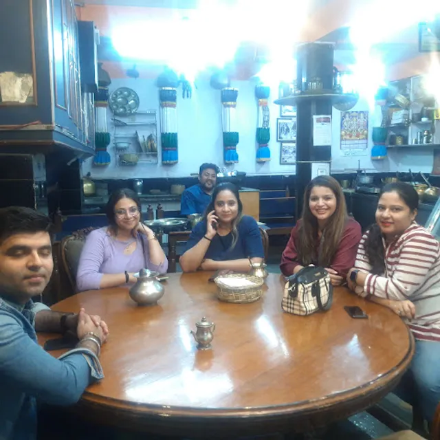 Hapur Walo kee Dukaan