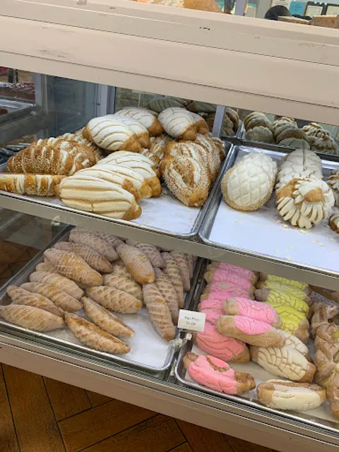 Azteca Bakery