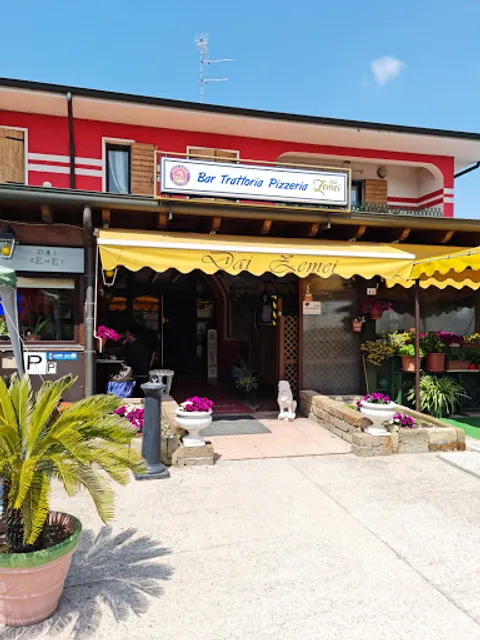 Trattoria Dai Zemei Snc Di Giacomello Francesco E C.