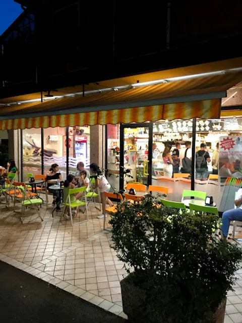 Icebear Gelateria Artigianale Bar