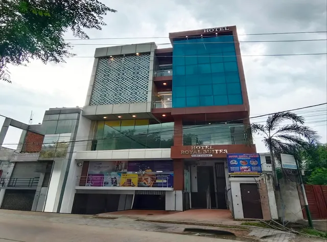 Hotel Royal Suites