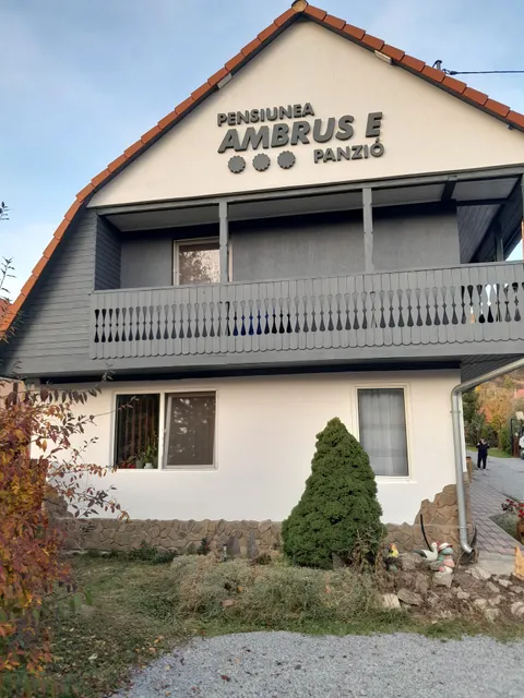 Ambrus E Apartmanok