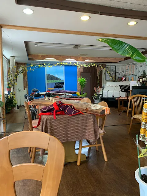 ポコ・ ア・ ポコ