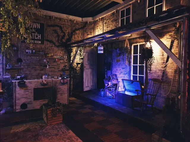 Escape Room Down The Hatch