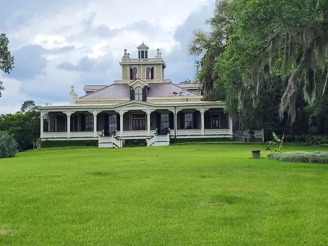 Rip Van Winkle Gardens