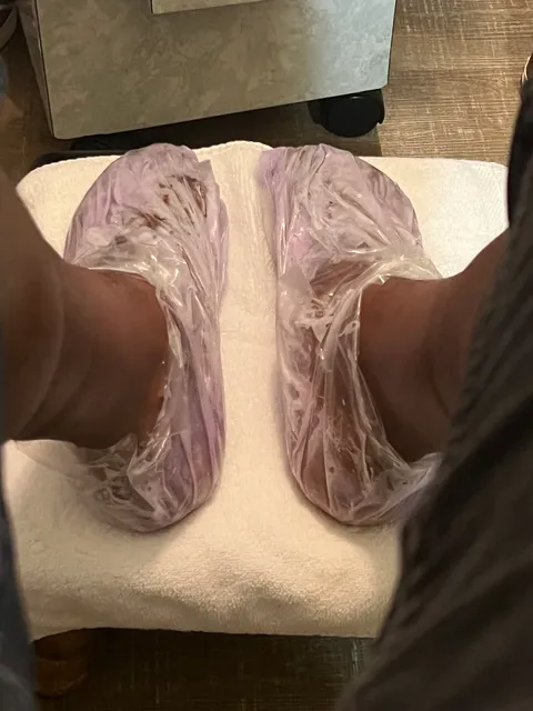 Ms Glen's Therapeutic Manis and Pedis