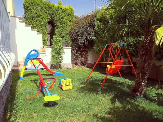 Nea Iraklitsa Apartment Garden View