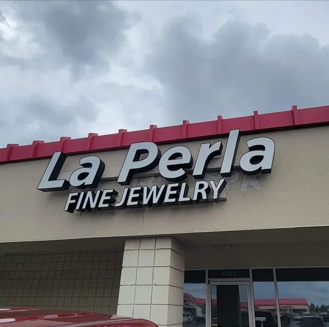 LA PERLA FINE JEWELRY