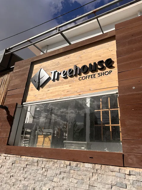Treehouse coffee shop