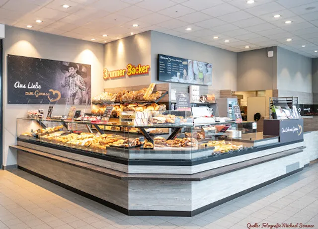 Brunner Bäcker & Café im Edeka Auerbach