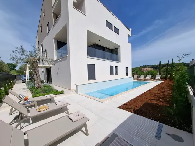 4R- Royal Residence Rojnić Rovinj