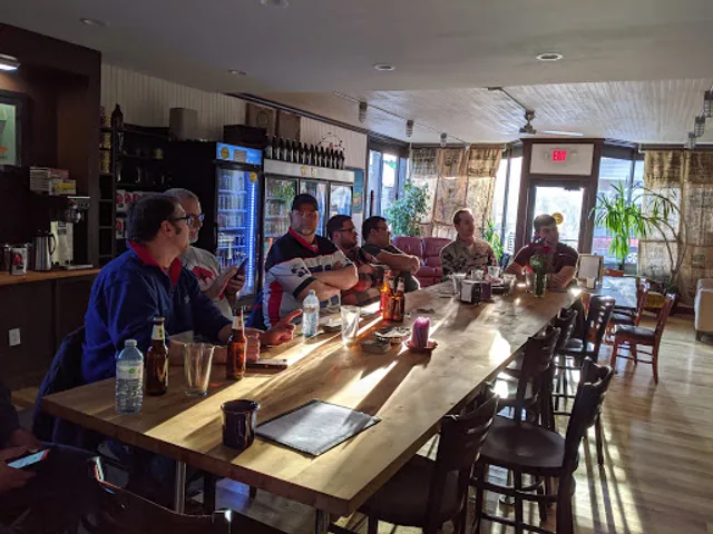 Buffalo Wings & Brewhouse