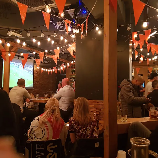 Proef- en feestlokaal Oude Vrienden