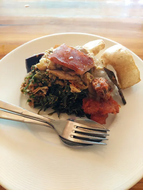 Babi Guling Payangan Bu Sujani