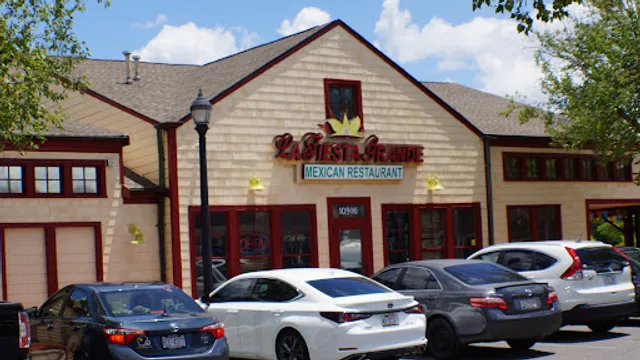 Machu Picchu Restaurant Mt. Island ( La Fiesta Grande)