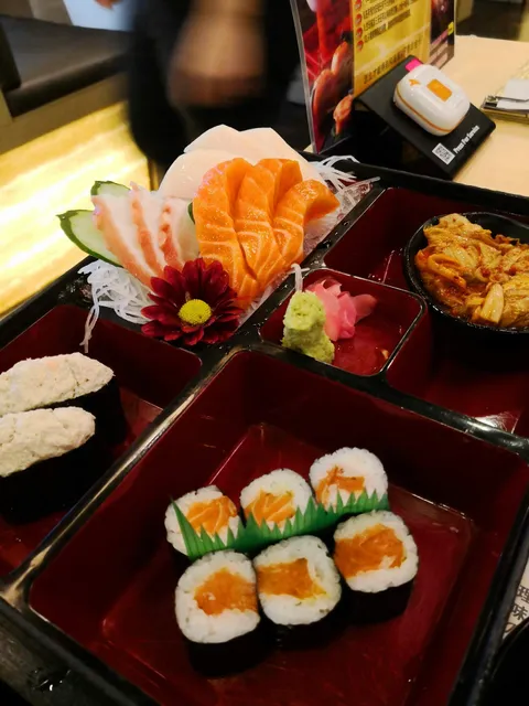 Warakuya Japanese Restaurant