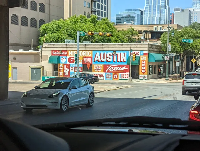 Historic 6th Street Mural