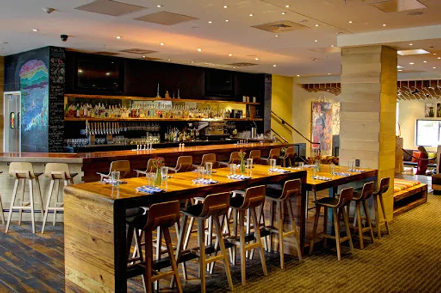 Juniper Bar and Restaurant