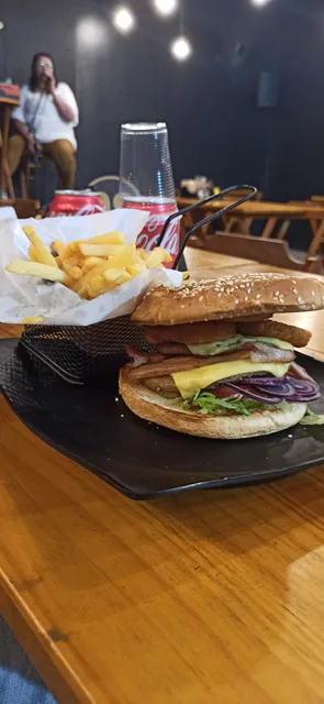 Bar e Lanchonete Avenida Brasil
