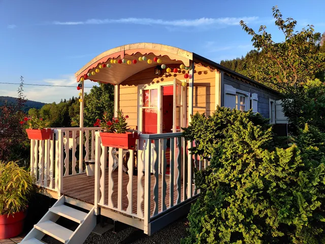 La roulotte arc en ciel