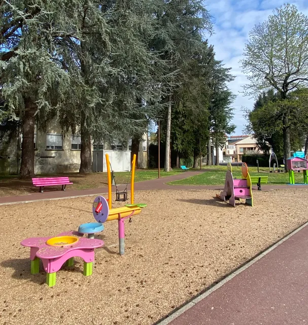 Aire de Jeux L'You (playground)