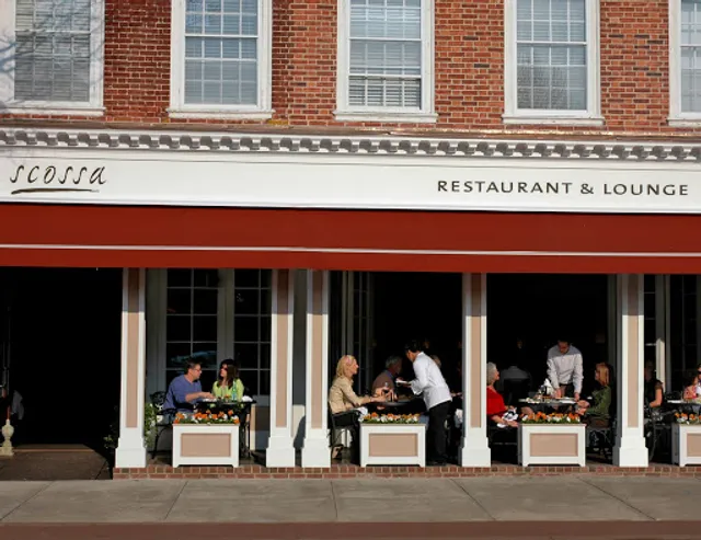 Scossa Restaurant & Lounge
