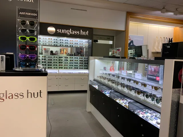 Sunglass Hut Myer Penrith