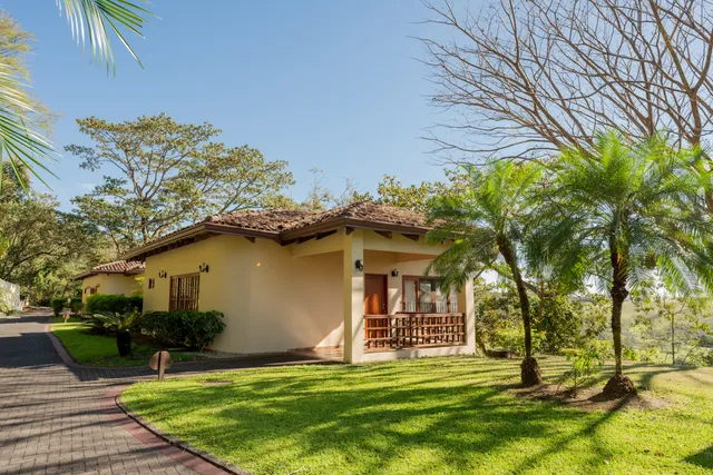 Borinquen Thermal Resort - Rincón de la Vieja