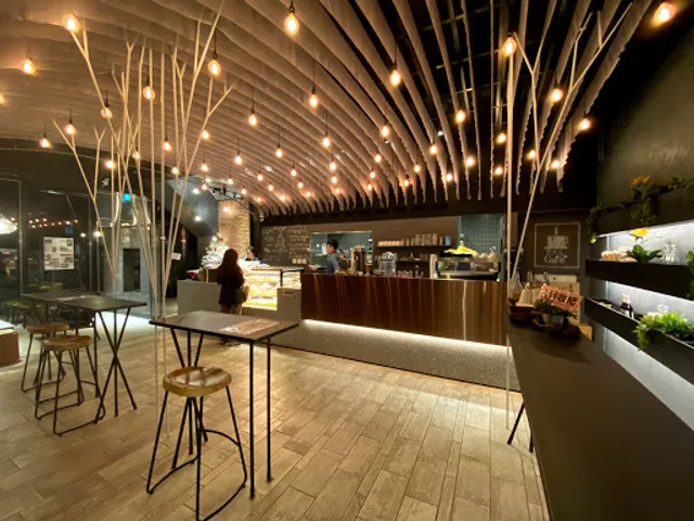 阿達阿永咖啡廳 春嶺店