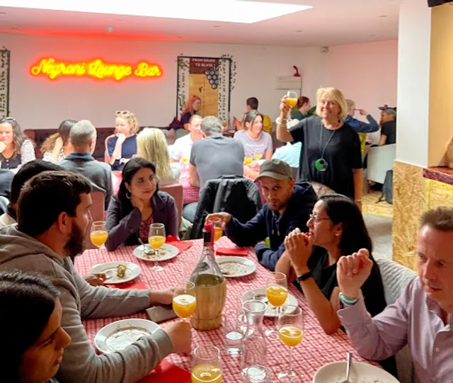 Maurizio Dining & Co.